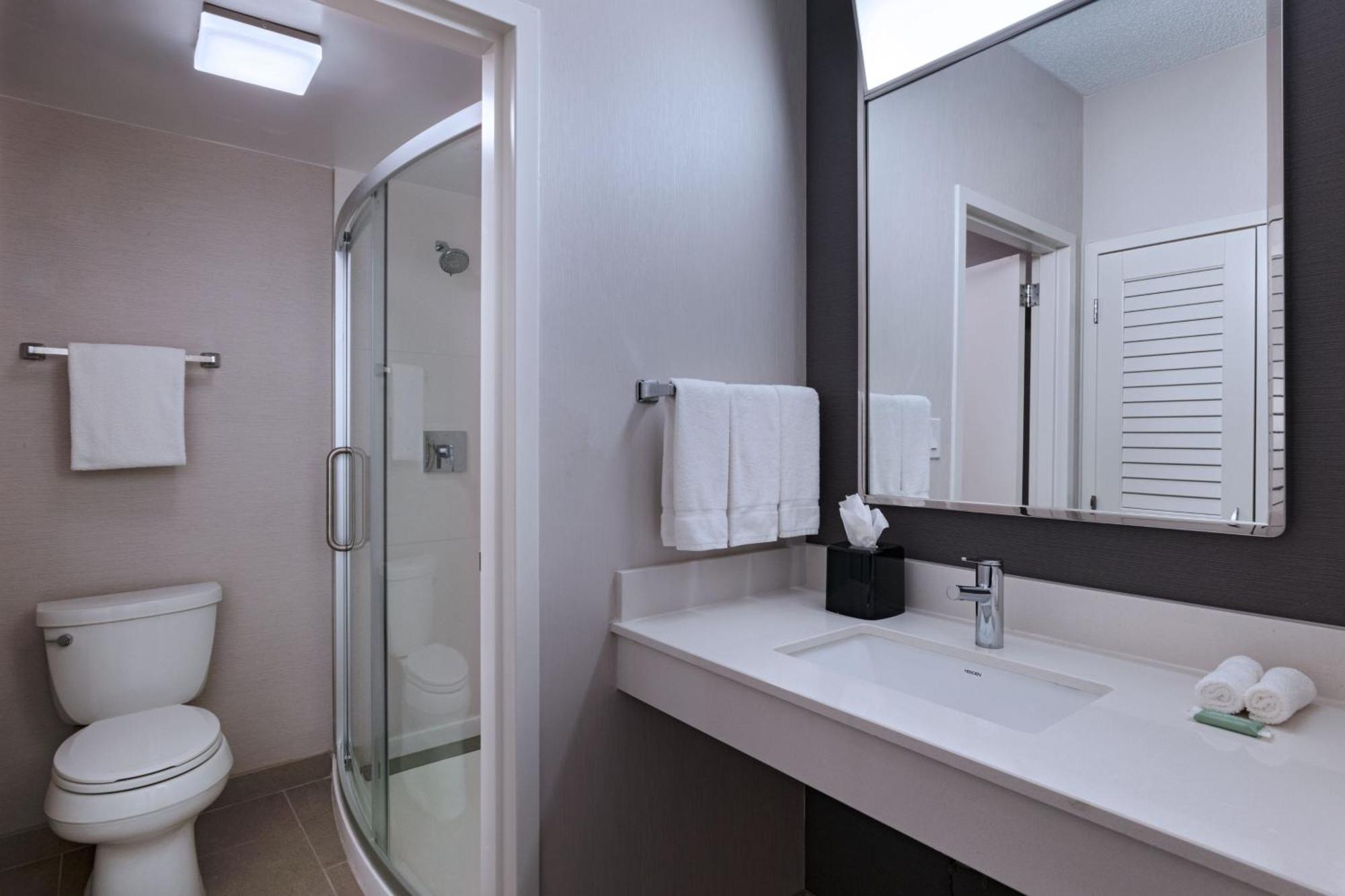 Courtyard By Marriott Dallas Richardson At Spring Valley Luaran gambar