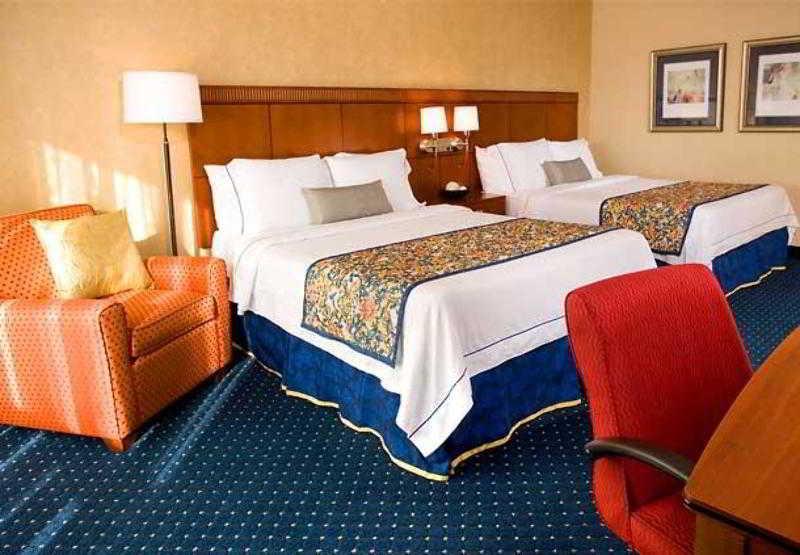 Courtyard By Marriott Dallas Richardson At Spring Valley Luaran gambar